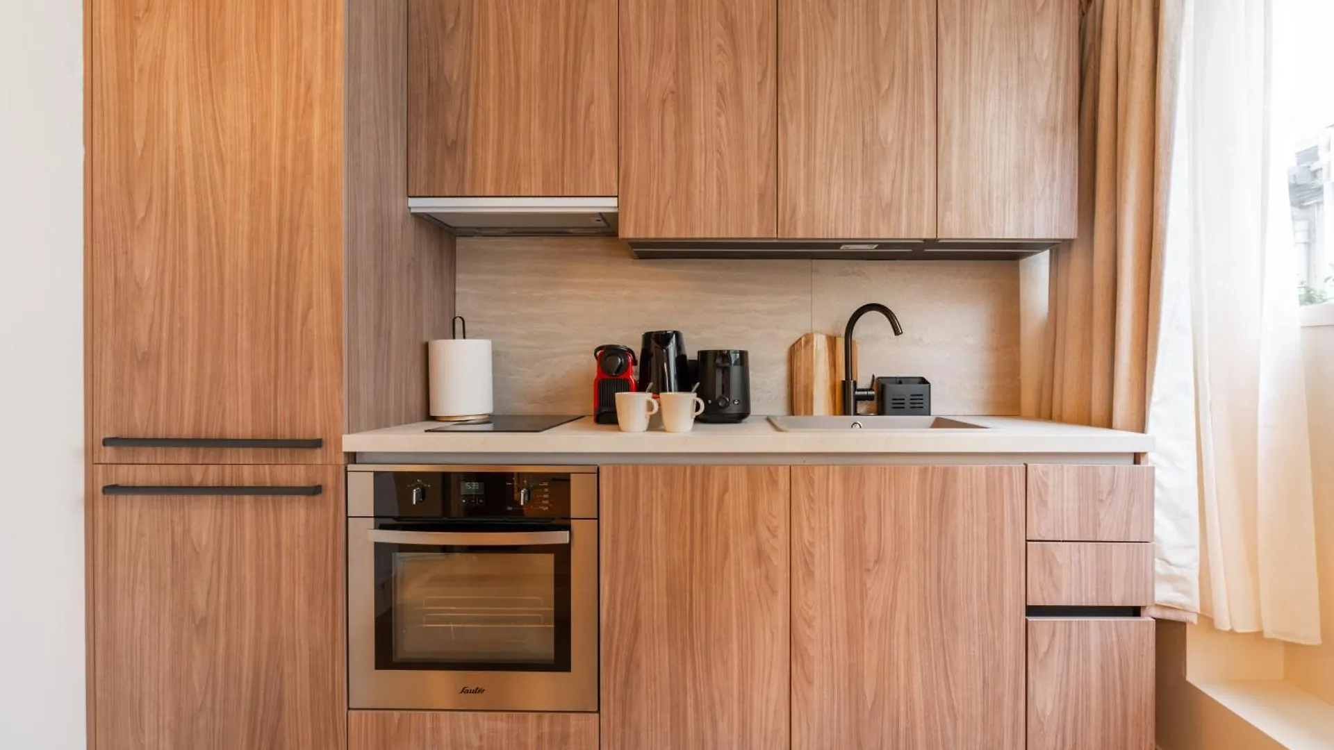 פריז Merveilleux Appartement De Luxe Au Coeurs De Saint-Germain צרפת