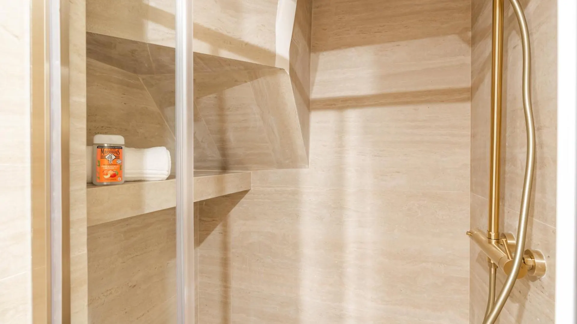 פריז Merveilleux Appartement De Luxe Au Coeurs De Saint-Germain דירה