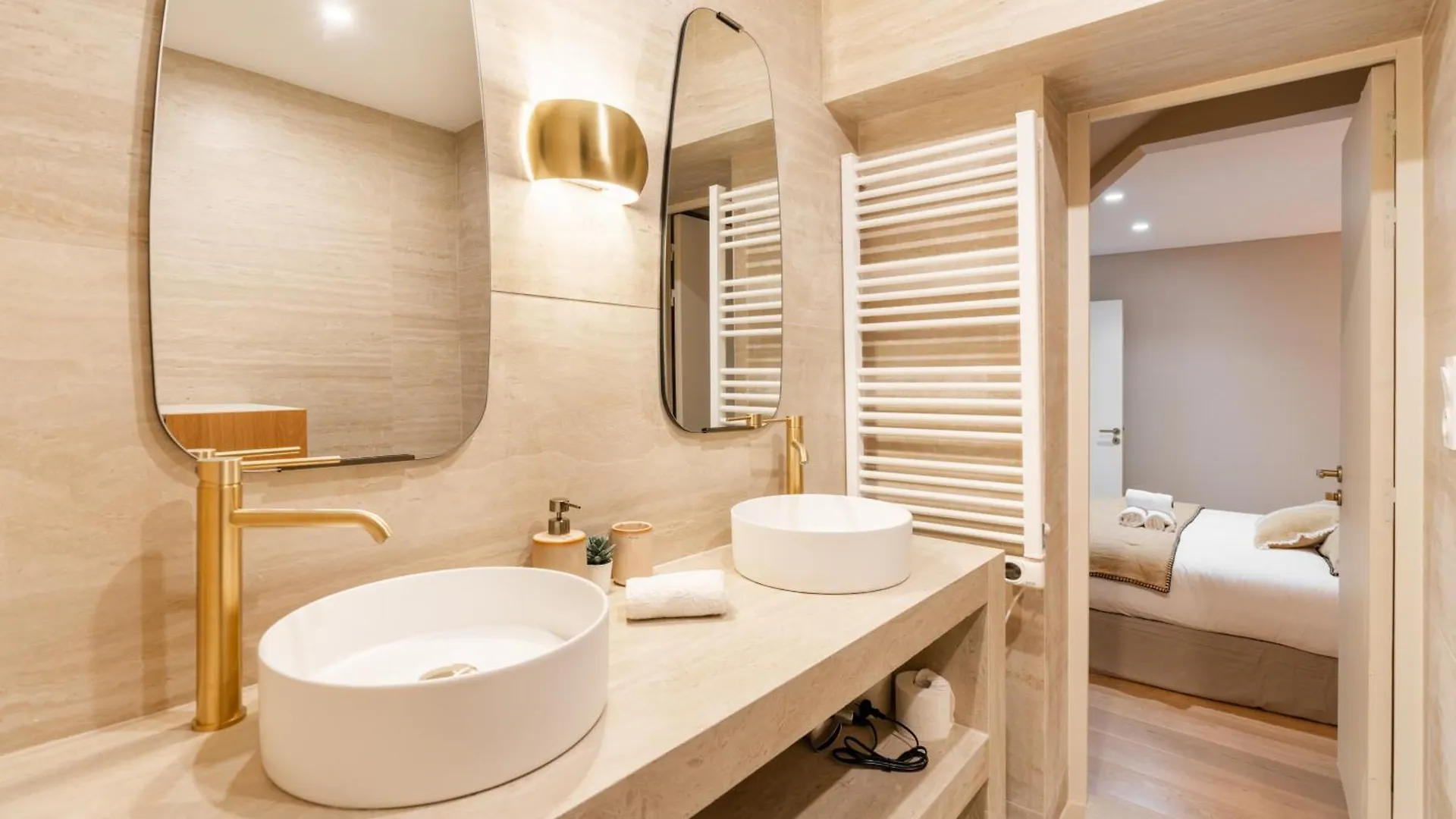 פריז Merveilleux Appartement De Luxe Au Coeurs De Saint-Germain 0*,  צרפת