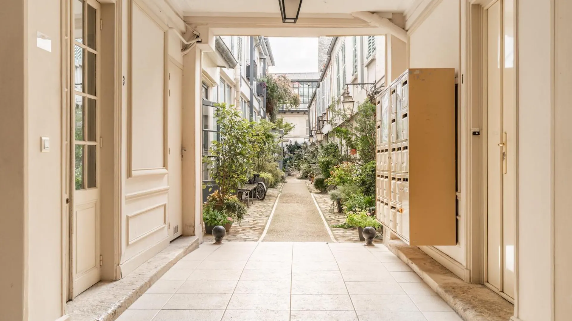 דירה פריז Merveilleux Appartement De Luxe Au Coeurs De Saint-Germain צרפת